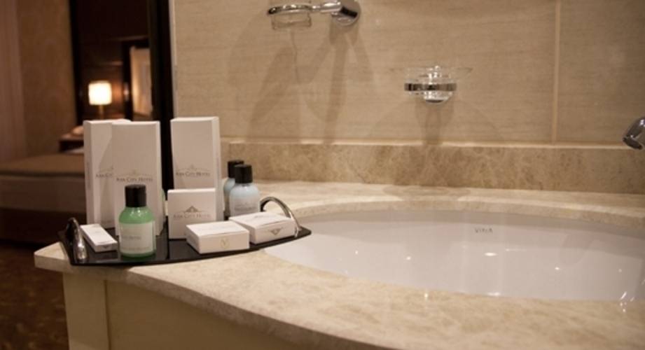 Asia City Hotel