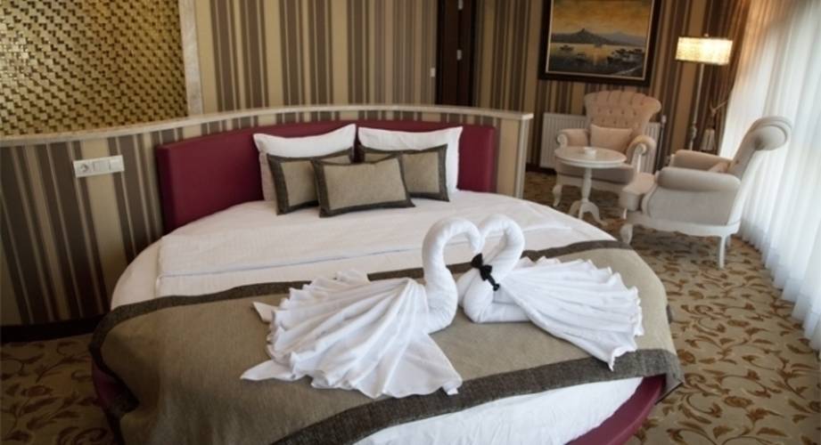 Asia City Hotel