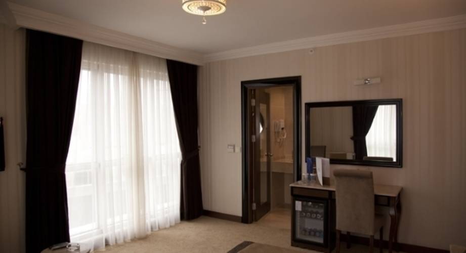 Asia City Hotel
