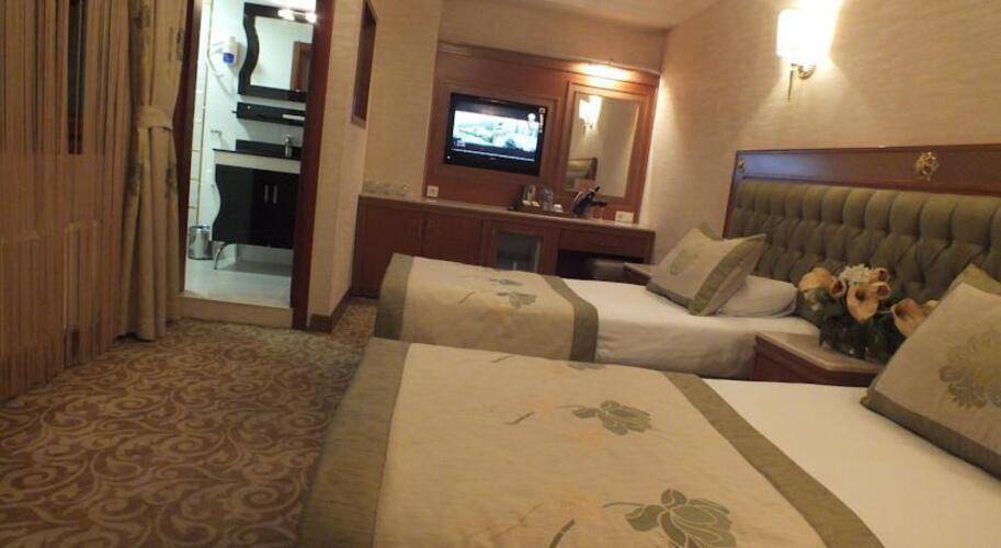 Grand Asiyan Hotel