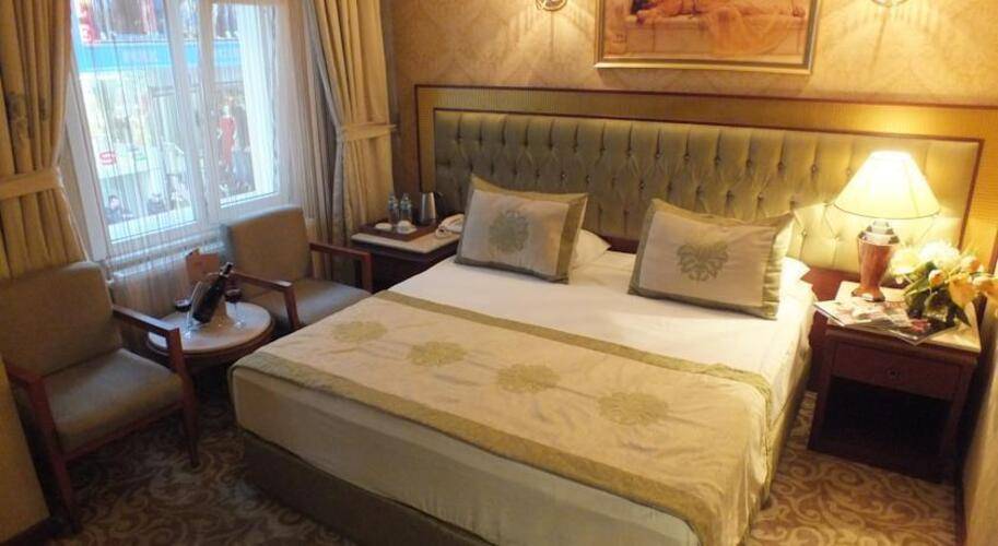 Grand Asiyan Hotel