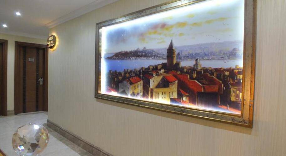 Grand Asiyan Hotel