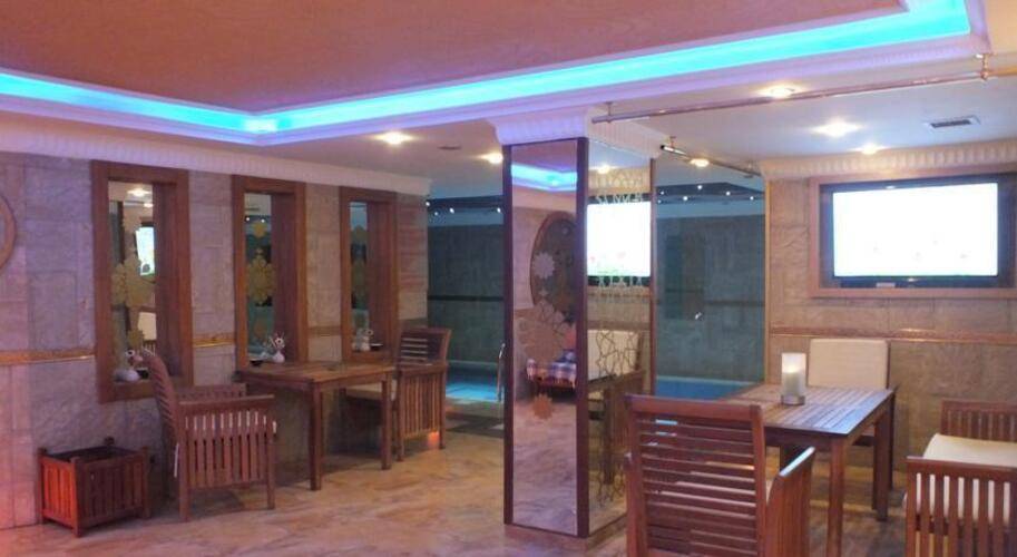 Grand Asiyan Hotel
