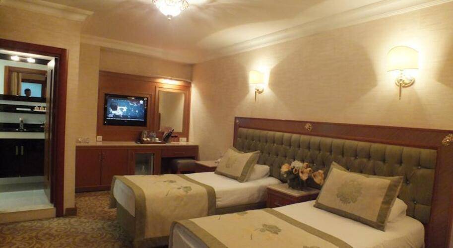 Grand Asiyan Hotel