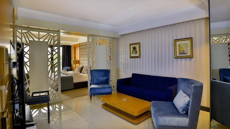 Zimmer Bosphorus Hotel