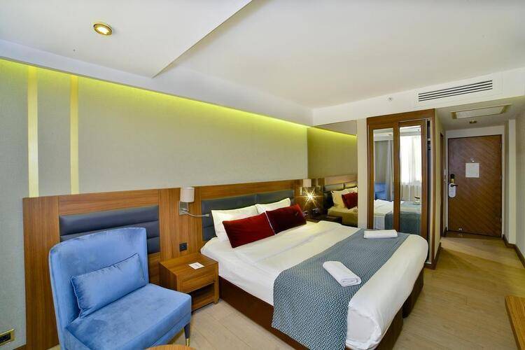 Zimmer Bosphorus Hotel