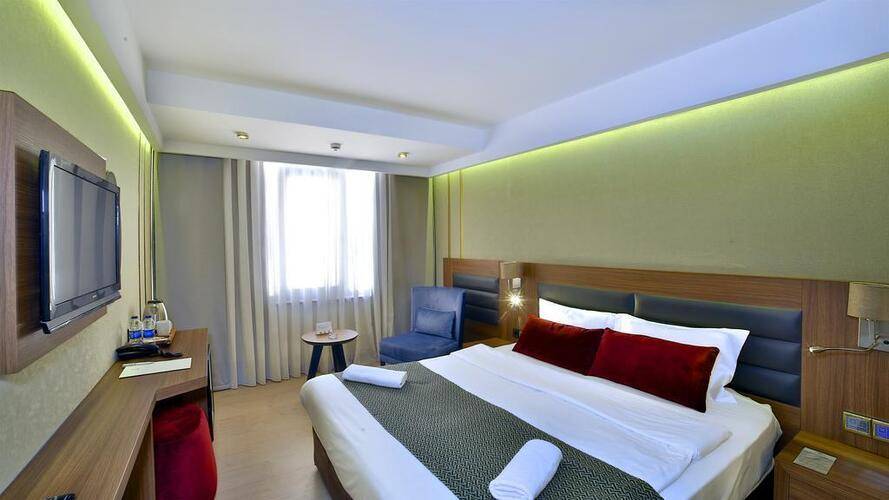 Zimmer Bosphorus Hotel