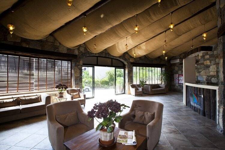 Risa Hotel