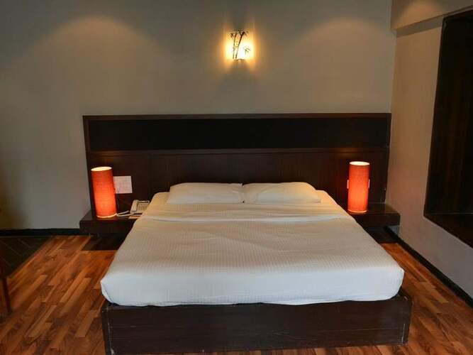 16 Degrees North Hotel