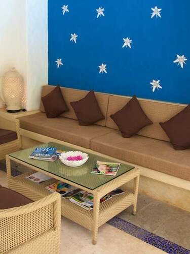 Casa Blanca Beach Resort