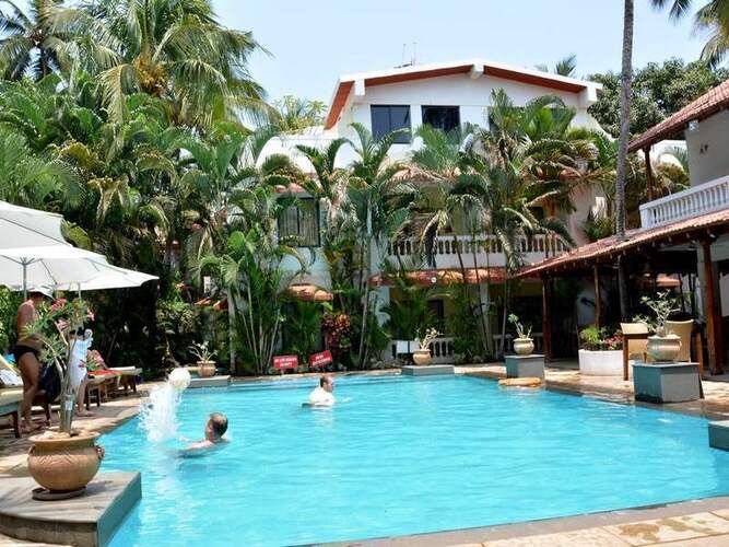 Casa Blanca Beach Resort