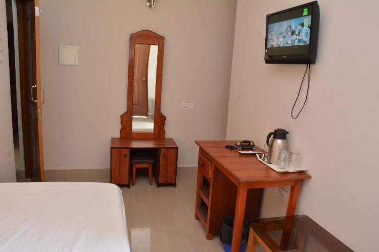 Hibis Hotels & Resorts Ashvem (Ex. Hidden Paradise)
