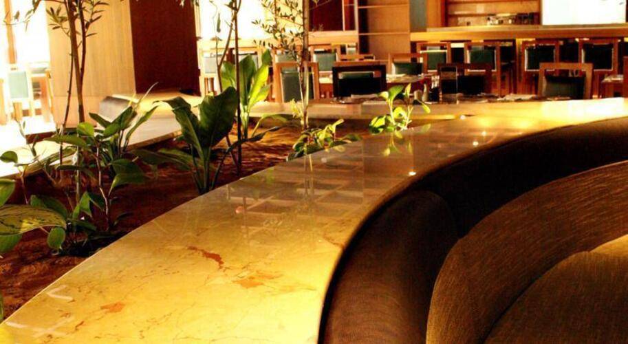 One To One Hotel & Resort Ain Al Fayda