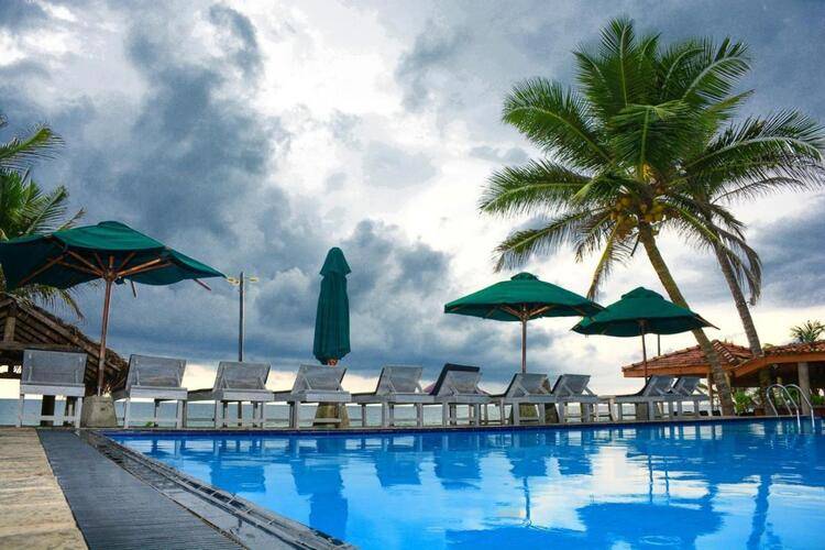 Hikka Bliss (Ex. Ranmal Beach Hotel)