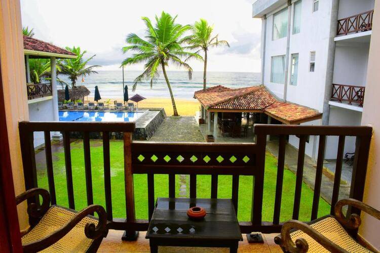 Hikka Bliss (Ex. Ranmal Beach Hotel)