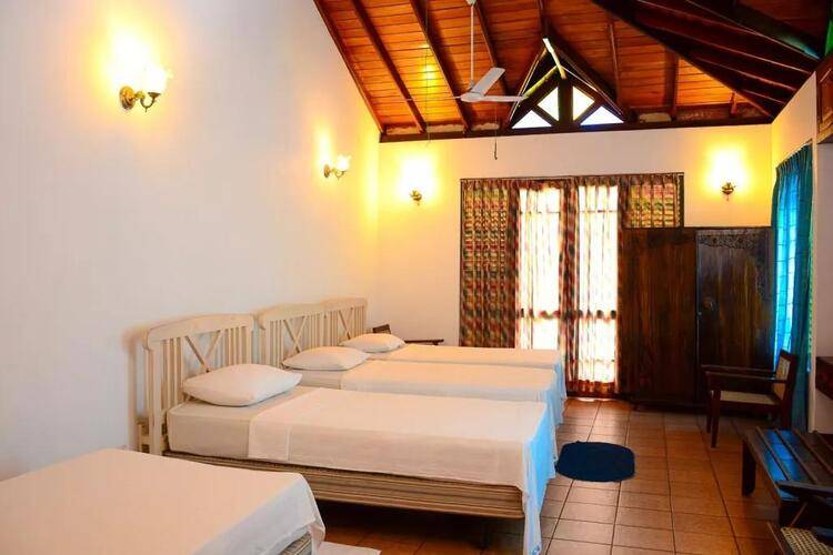 Hikka Bliss (Ex. Ranmal Beach Hotel)