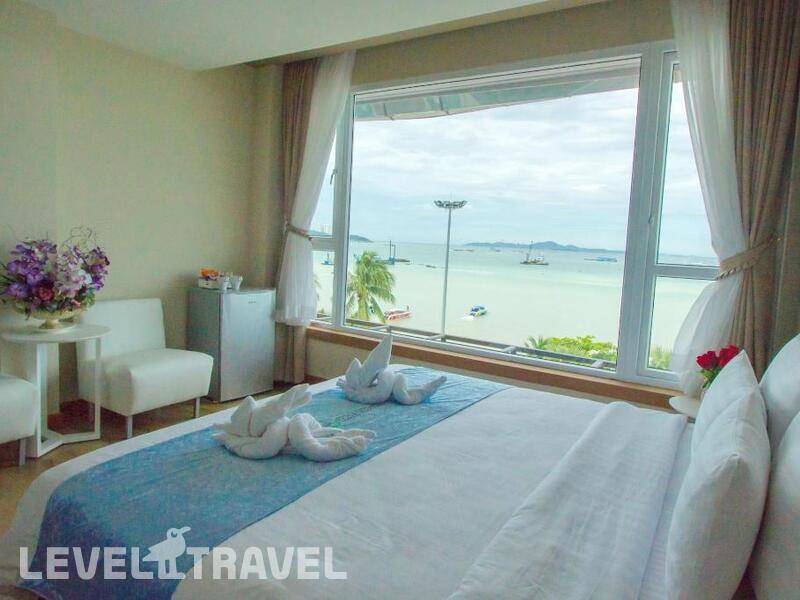 Фотография The Beach Front Resort
