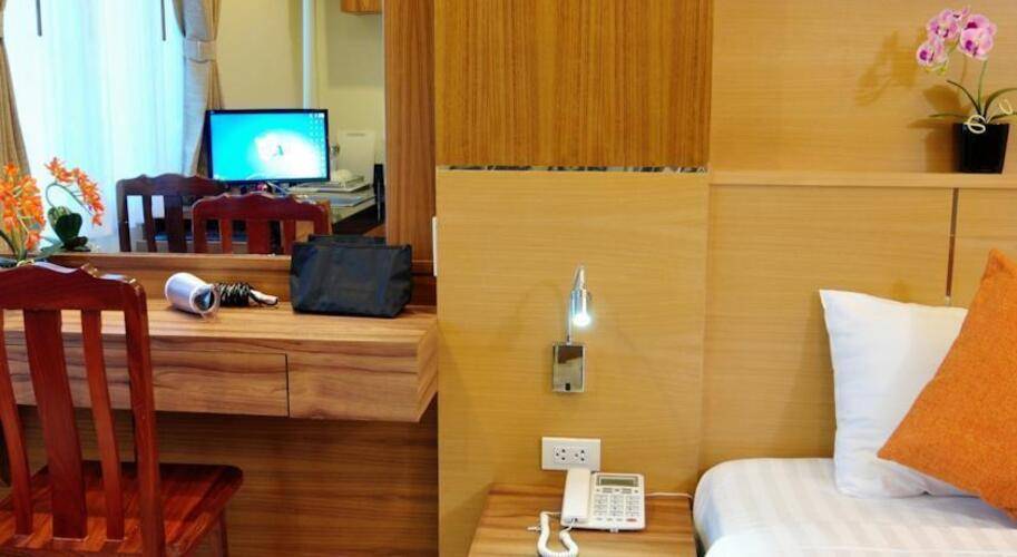 Indigo Patong Hotel