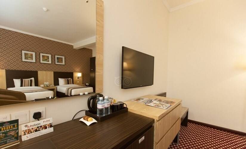 Fortune Karama Hotel