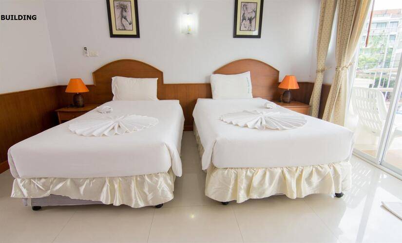 Dome Resort