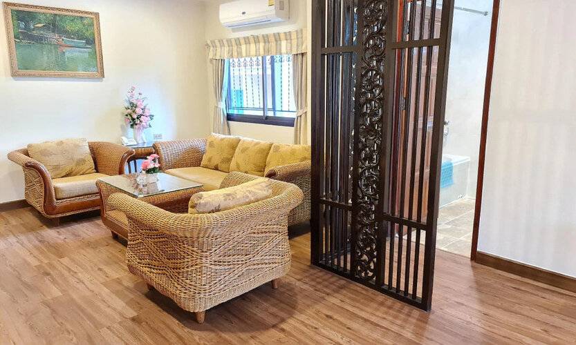 Sabai Inn