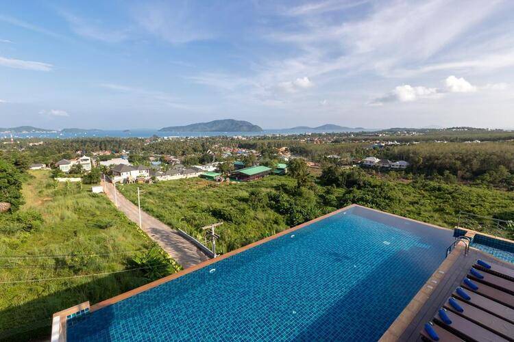 The View Rawada Resort & Spa