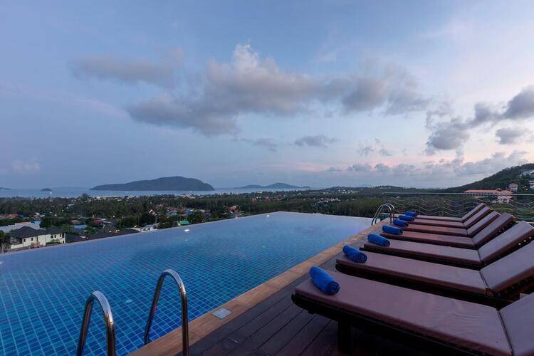 The View Rawada Resort & Spa
