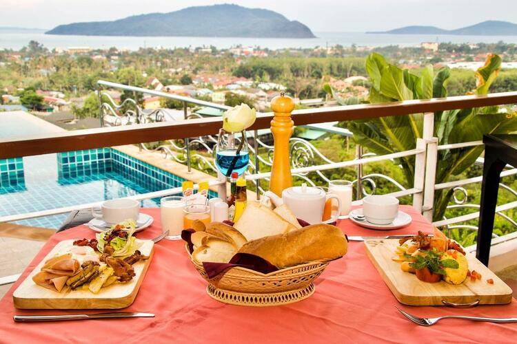 The View Rawada Resort & Spa