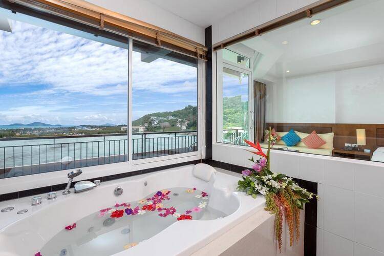 The View Rawada Resort & Spa
