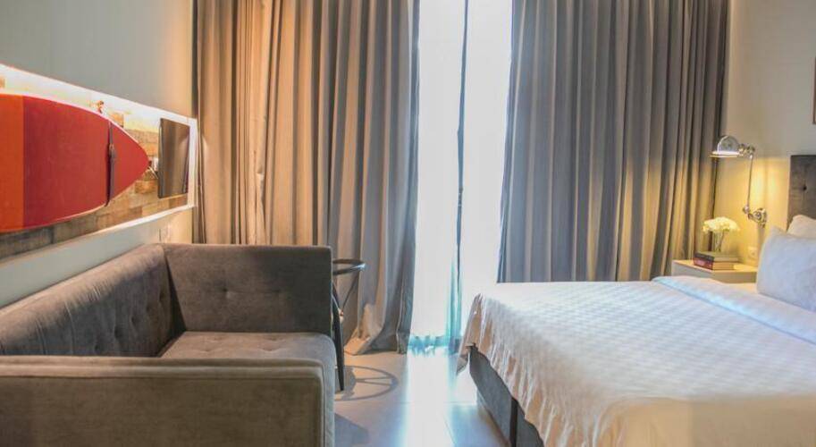 Sugar Marina Resort – Surf