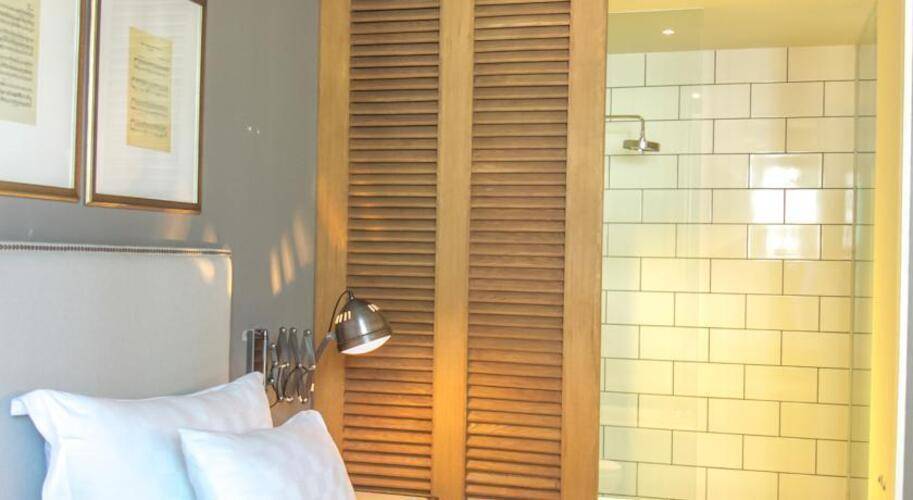 Sugar Marina Resort – Surf