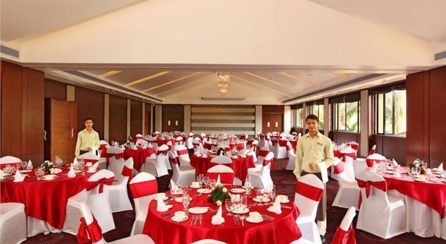 La Estoria Ihcl Seleqtions (Ex. Country Inn And Suites By Radisson)