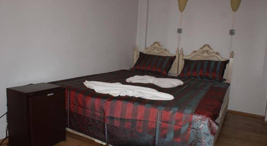 Kaftan Hotel