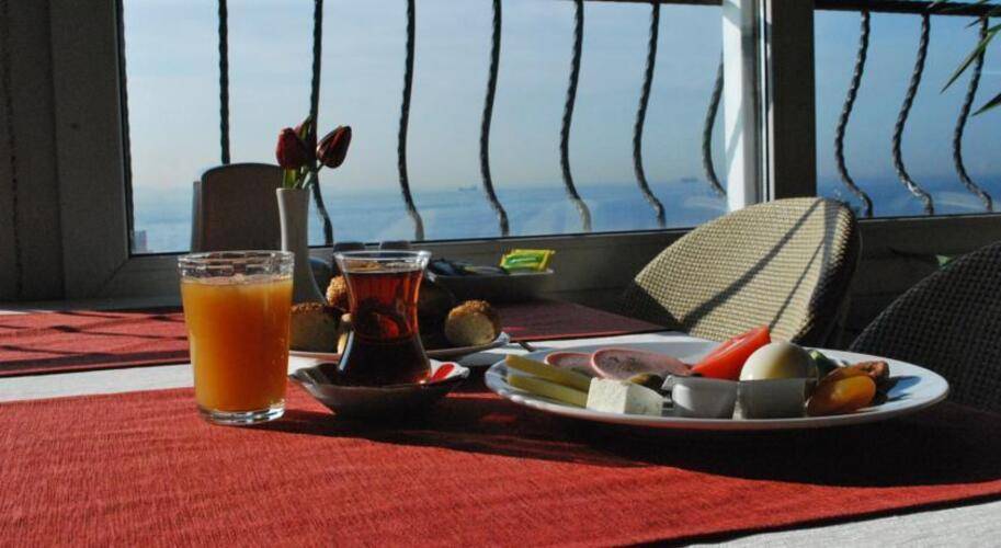 Kaftan Hotel