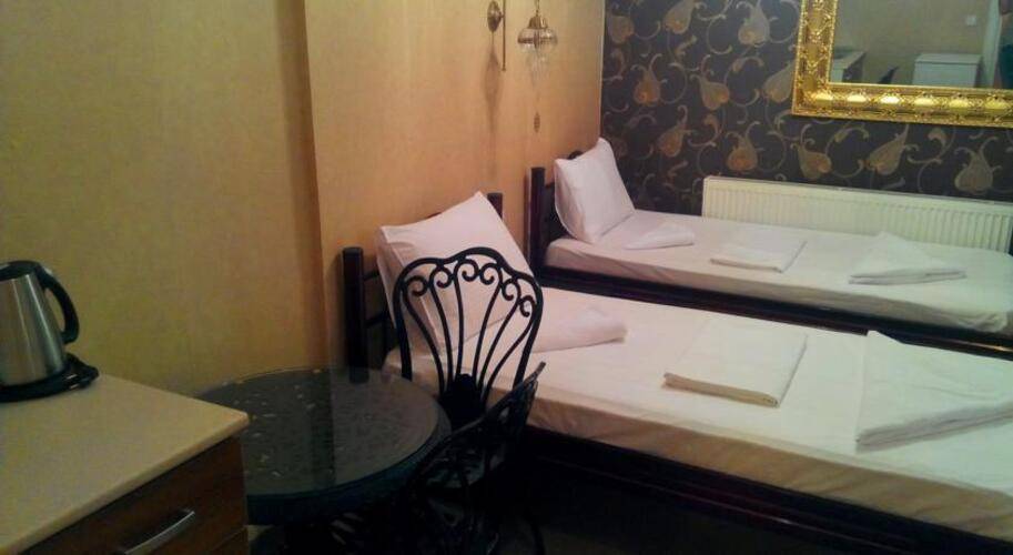 Kaftan Hotel