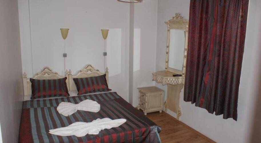 Kaftan Hotel