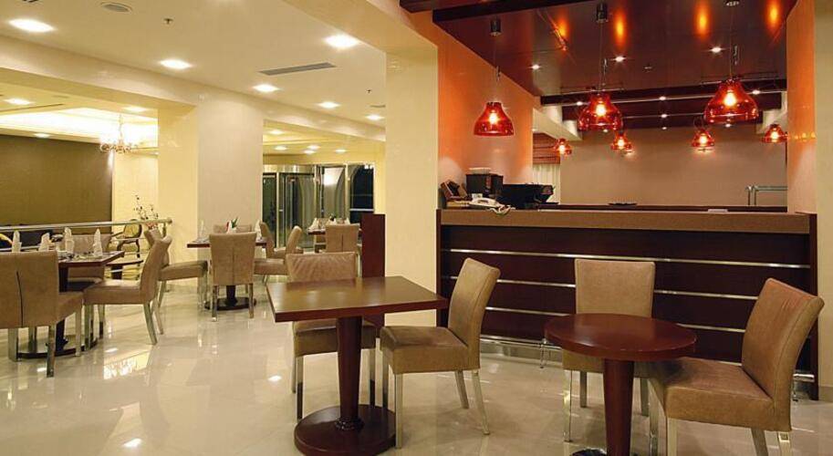 Al Ain Palace Hotel