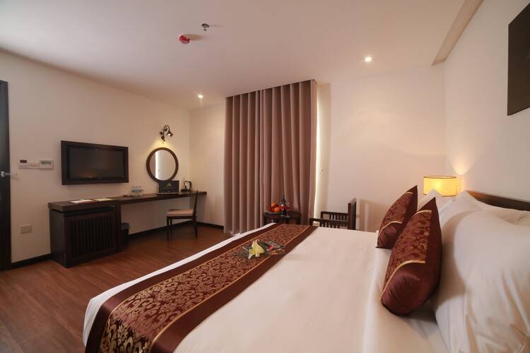 Edele Hotel