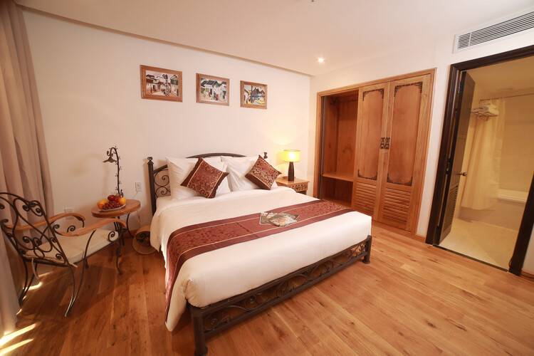 Edele Hotel