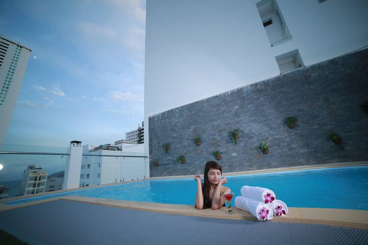 Edele Hotel