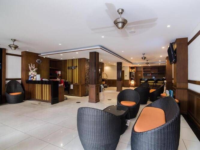 Honey Inn Hotel