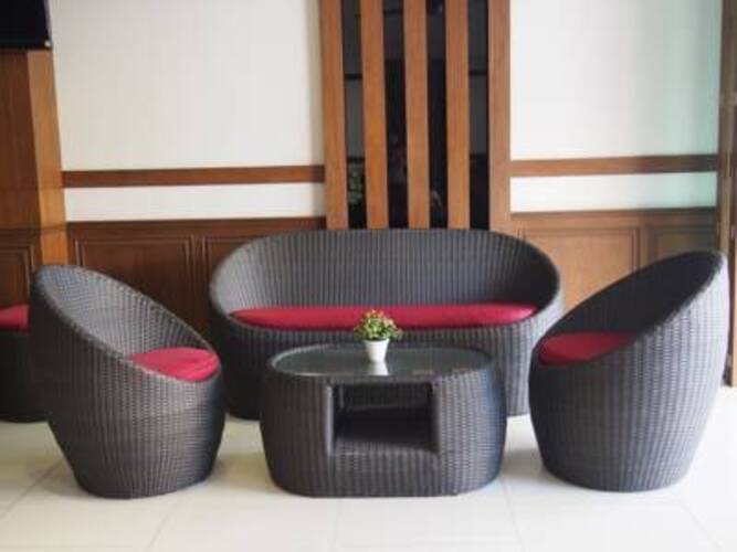 Honey Inn Hotel