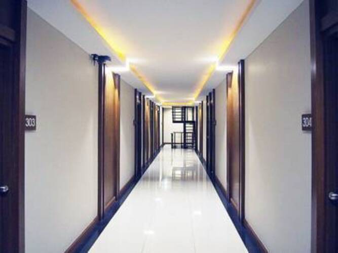 Honey Inn Hotel