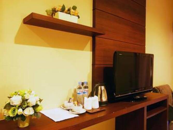 Honey Inn Hotel