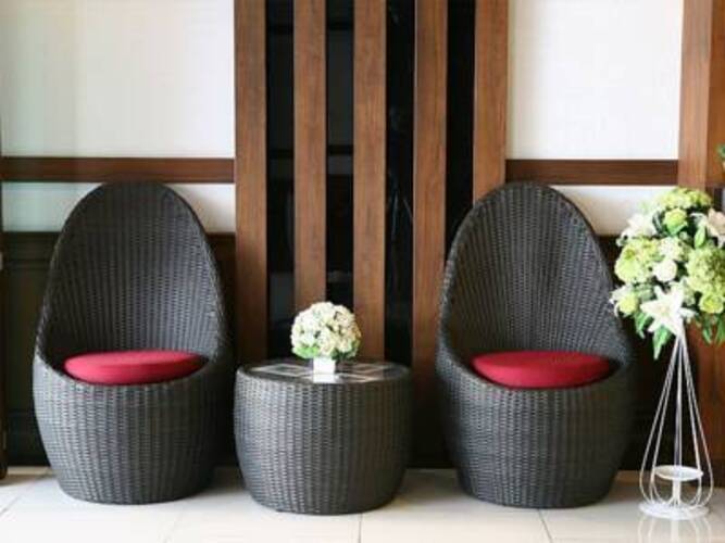 Honey Inn Hotel