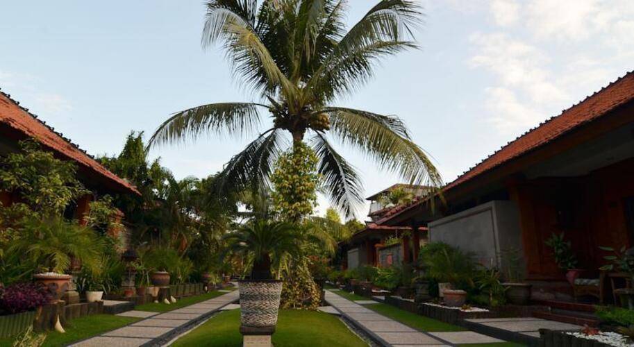 Kuta Beach Club Hotel