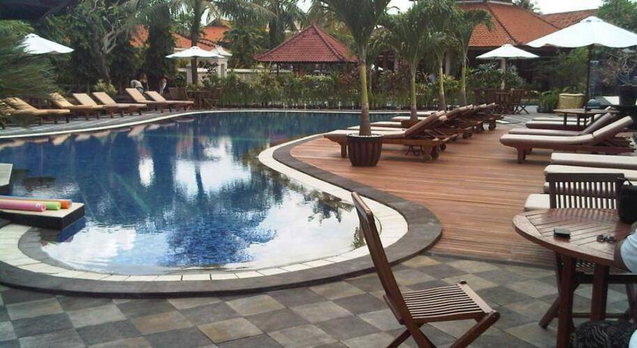 Kuta Beach Club Hotel