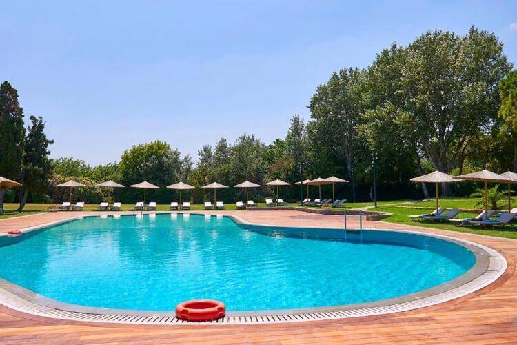 Grand Resort Lagonissi