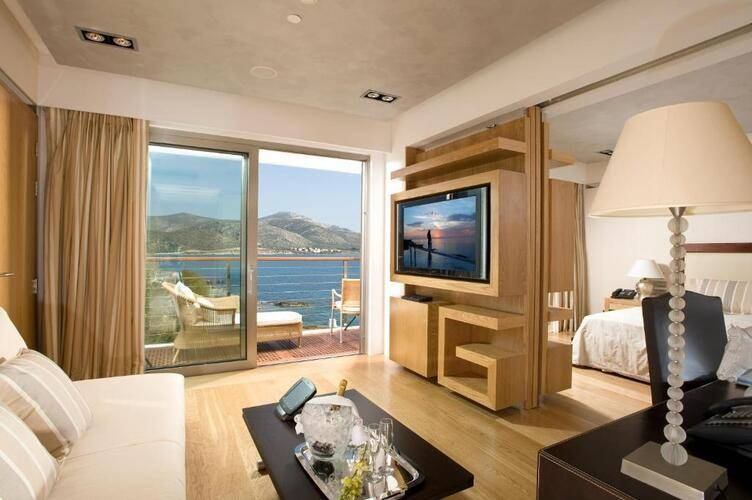 Grand Resort Lagonissi