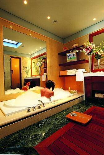 Grand Resort Lagonissi